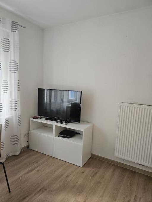 Zimmer In Wuerzburg Stadtmitte Bagian luar foto