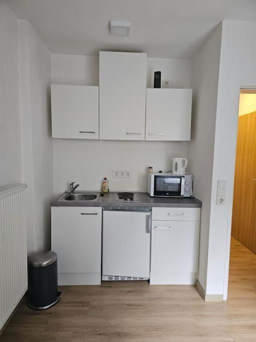 Zimmer In Wuerzburg Stadtmitte Bagian luar foto